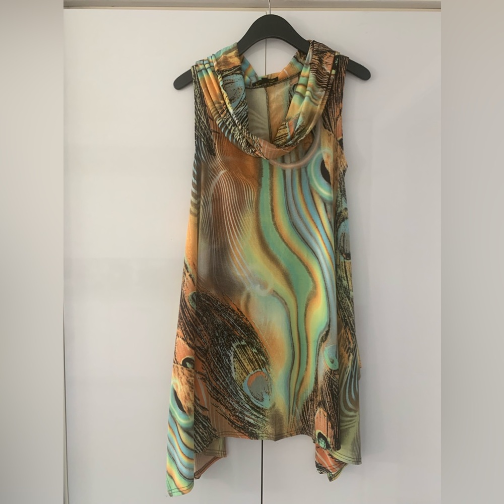 Colorful swing tunic top! Draped neckline!